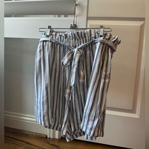 Blue and white striped tie flowy shorts